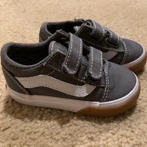VANS toddler size 6